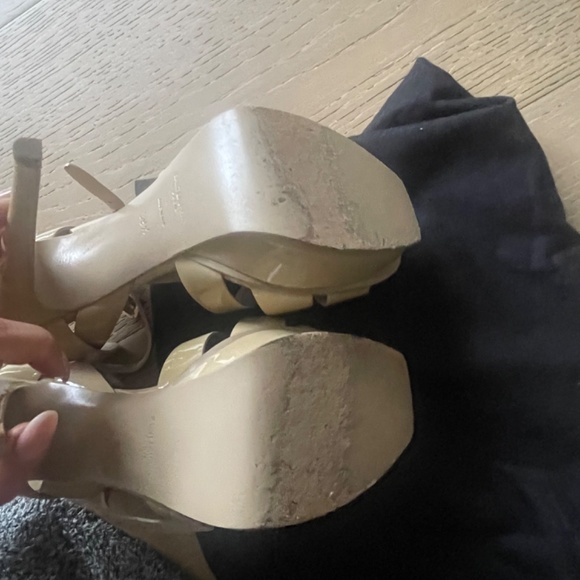 YSL TRIBUTE SANDALS - Picture 2 of 4